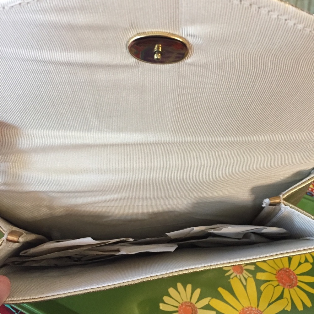 Avon Gold Clutch - Picture 3 of 8